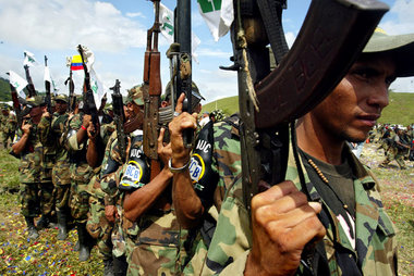 Paramilitärische Einheiten der Autodefensas Unidas de Colombia i...