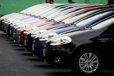 Typisch für die Branche: Auch Fiat sitzt auf unverkauften Neuwag...