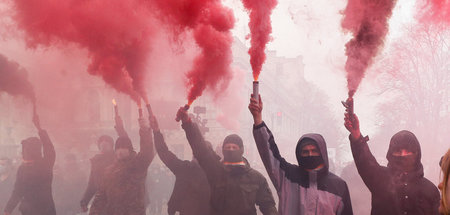 Rechte unter sich: Unterstützer von Sergej Sternenko protestiere...