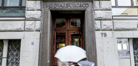 Bei der Warburg-Bank wurden Millionen verschoben