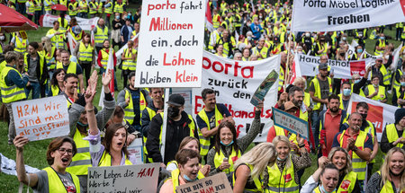 Streik im Einzel- und Großhandel in Nordrhein-Westfalen (Bochum,...