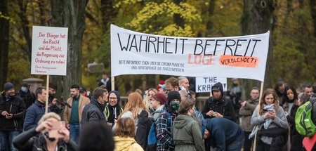 Haben die rote Pille geschluckt und die Wahrheit erschaut, zu de...