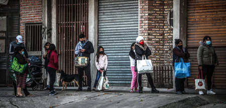Immer mehr Menschen sind auf Lebensmittelspenden angewiesen (Bue...
