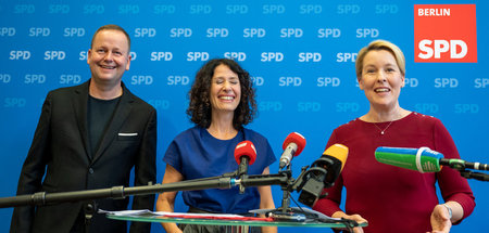 Haben gut Lachen: Franziska Giffey (r.), Landesvorsitzende der B