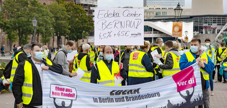 Ausdauer hat sich gelohnt: Dritter Warnstreik von Einzelhandelsb... Ausdauer hat sich gelohnt: Dritter Warnstreik von Einzelhandelsb...