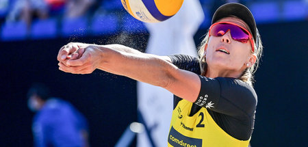 Karla Borger bei den deutschen Beachvolleyballmeisterschaften (T...