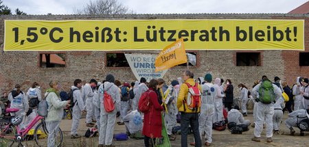 Kohlegegner_demonstr_71493087.jpg