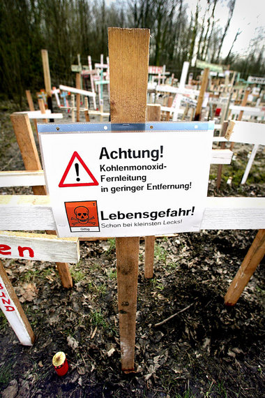 100 000 Unterschriften gegen die überdimensionierte Kohlenmonoxi...