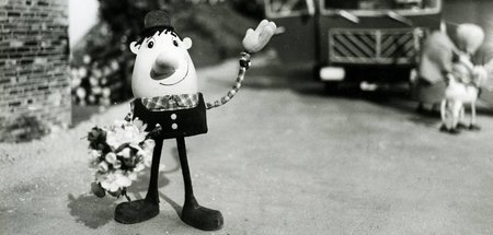 Puppe Theo winkt im Defa-Trickfilmstudio Dresden (1978)
