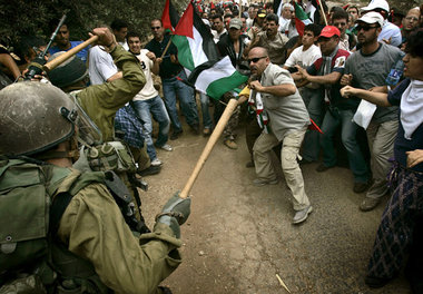 Freitag für Freitag in Bilin – Palästinenser, Israelis und Aktiv...