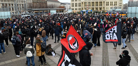 Demonstration des Aktionsnetzwerks »Leipzig nimmt Platz« (21.11....