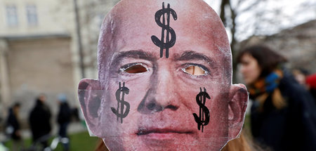 Charaktermaske: Das Vermögen von Amazon-Gründer Jeff Bezos wird ...