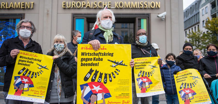 Demnächst mit der Linksjugend? Protest von Aktiven der »Unblock ...