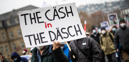 Landesbeschäftigte demonstrieren für mehr »Cash in der Tasche« (...