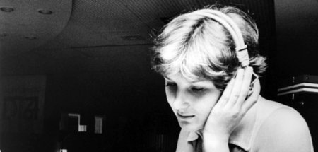 Ein Beispiel für das vielschichtige DDR-Frauenbild: Plattenunter...