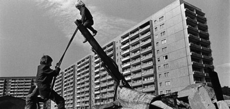 An der Straße der Bauarbeiter (heute Breisgaustraße), 1982