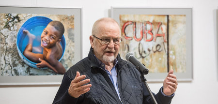 Fest an der Seite des Fortschritts: jW-Autor Volker Hermsdorf (h...