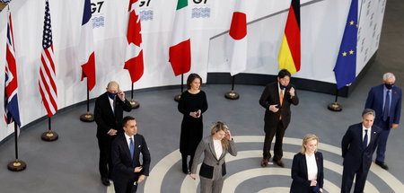 Die G7-Außenminister (USA, BRD, GB, Frankreich, Kanada, Italien,... Die G7-Außenminister (USA, BRD, GB, Frankreich, Kanada, Italien,...