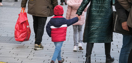 »Gute Nachrichten für Familien mit kleinen Einkommen«: Ab dem 1....