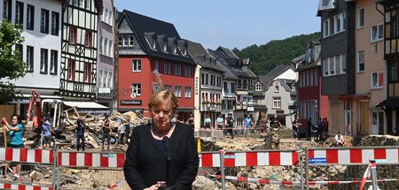Ist es Staatsversagen, wenn die Opfer der Flutkatastrophe vom ve...