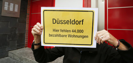 Ferienunterkünfte statt bezahlbarem Wohnraum: Proteste gegen die...