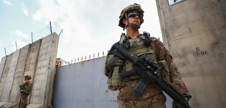 Kampfeinsatz vorbei, Truppen bleiben: US-Soldaten vor einer Mili...