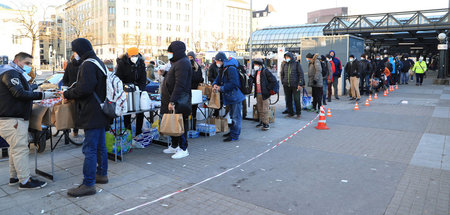 Auch sie müssen Weihnachten mitmachen: Hamburger Obdachlose erha...