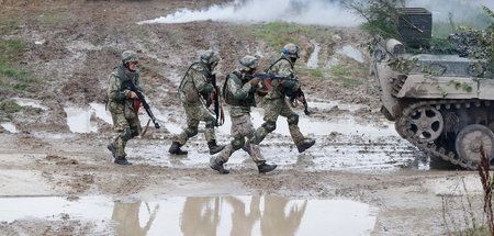 Zündeln an der Grenze zu Russland – Manöver in der Ukraine (Jawo...