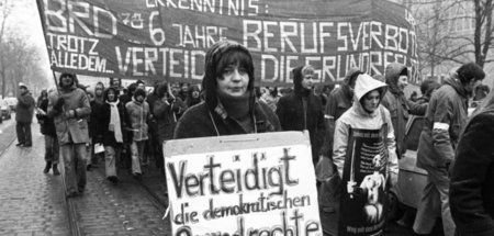 Großdemonstration von Betroffenen und Jugendorganisationen gegen... Großdemonstration von Betroffenen und Jugendorganisationen gegen...
