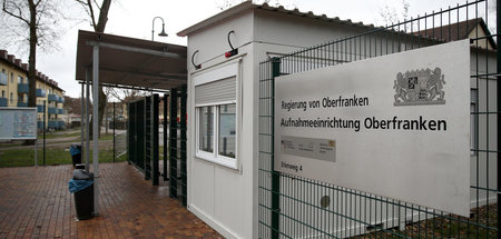 Abschottung als bewährtes Konzept: Eingang zum Gelände des »Anke...