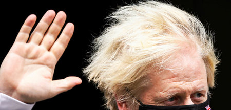 Noch sagt er nicht Lebewohl: Premier Johnson versucht sich im Sa...