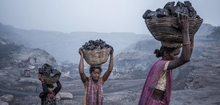 Nichts geht ohne. In Indien stammen 72 Prozent der Energieproduk...