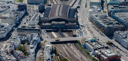 Hauptbahnhof_Hamburg_72391379.jpg