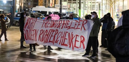 Anklage: Protest gegen Polizeigewalt nach dem Tod von Georgios Z...