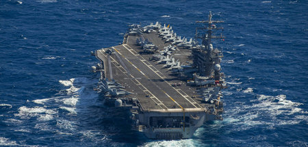 Flugzeugträger »USS Dwight D. Eisenhower« im Mittelmeer