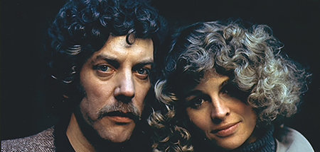 John und Laura Baxter sind nach Venedig gekommen, um den Tod ihr...