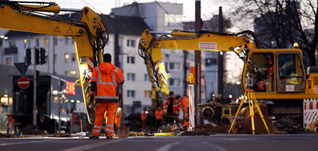 Im Jahr 2020 haben auf deutschen Baustellen insgesamt 97 Beschäf...