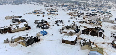 Kaum Schutz: Camp für inlandsvertriebene Syrer in Aleppo (23.1.2... Kaum Schutz: Camp für inlandsvertriebene Syrer in Aleppo (23.1.2...