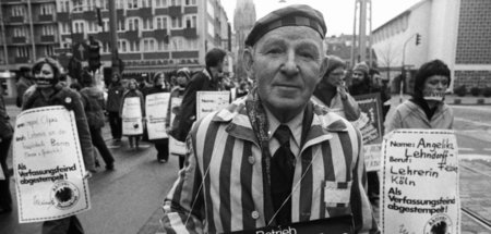 Düsseldorf, 5. Februar 1977: Mehrere tausend Opfer der Berufsver...