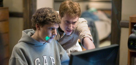 Mit Hoodie und Adiletten zum Multimilliardär: Mark Zuckerberg (J... Mit Hoodie und Adiletten zum Multimilliardär: Mark Zuckerberg (J...