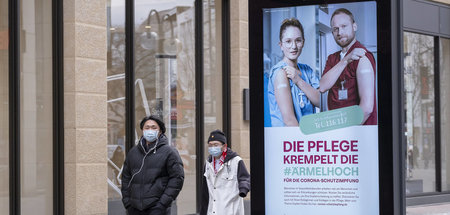 Werbekampagne fürs Impfen in der Pflege setzte noch auf Freiwill...