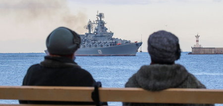 Das russische Kriegsschiff »Moskau« kehrt in den Schwarzmeerhafe...