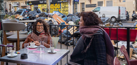 Müllhaufen prägen derzeit das Alltagsbild in Marseille