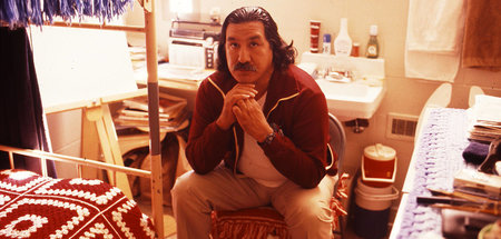 Der indigene Aktivist Leonard Peltier 1993 in seiner Zelle im Ho...