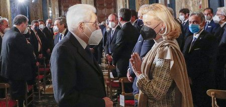 Sergio Mattarella auf der Vereidigungszeremonie im Gespräch mit