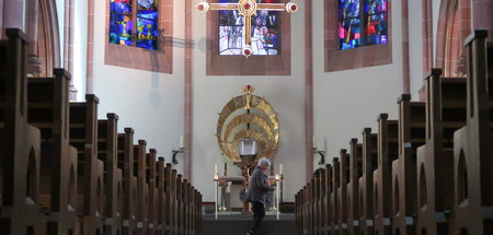 Gebet in der St.-Ludwigs-Kirche (Berlin, 10.4.2020)