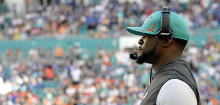 In seiner Anklageschrift stellte der Excoach der Miami Dolphins,...