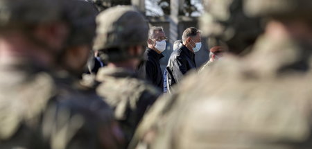 »Wachsam und vorbereitet«: NATO-Generalsekretär Jens Stoltenberg...