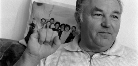 Auch vier Finger sind eine Faust: Buchhändler und Sozialist Klau...