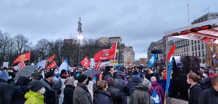 Teilnehmer der Kundgebung am Freitag in Berlin